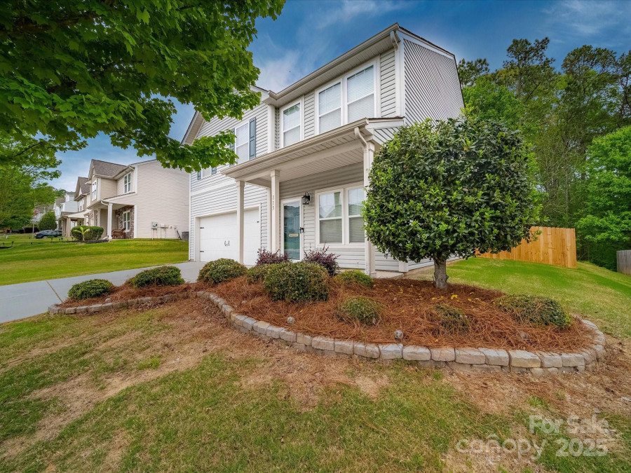 113 Devynn Ridge Ct Mount Holly, NC 28120