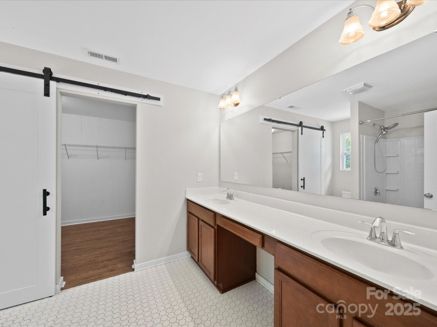 113 Devynn Ridge Ct Mount Holly, NC 28120
