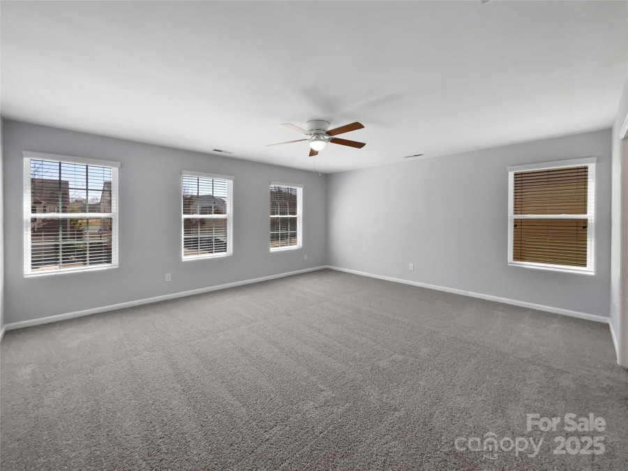 3026 Devon St Charlotte, NC 28213