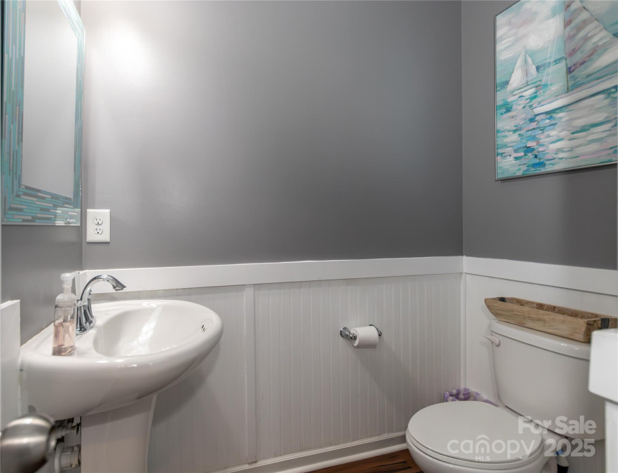 4924 Riverdale Dr Charlotte, NC 28273