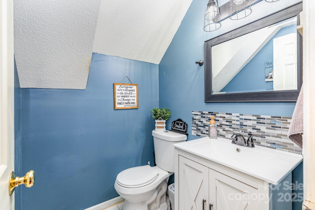 4603 Oakwood Cir Gastonia, NC 28056