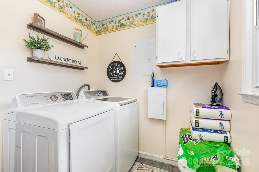 4603 Oakwood Cir Gastonia, NC 28056