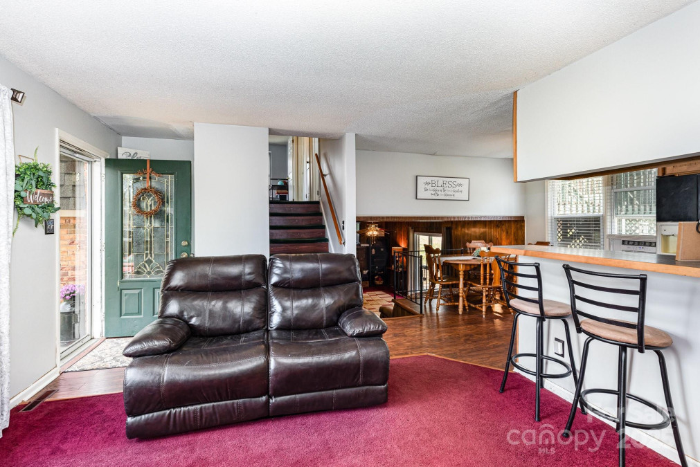 4603 Oakwood Cir Gastonia, NC 28056