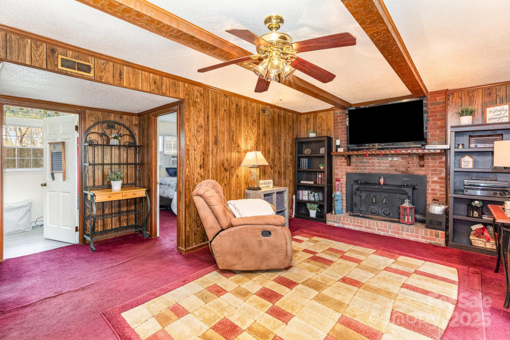 4603 Oakwood Cir Gastonia, NC 28056