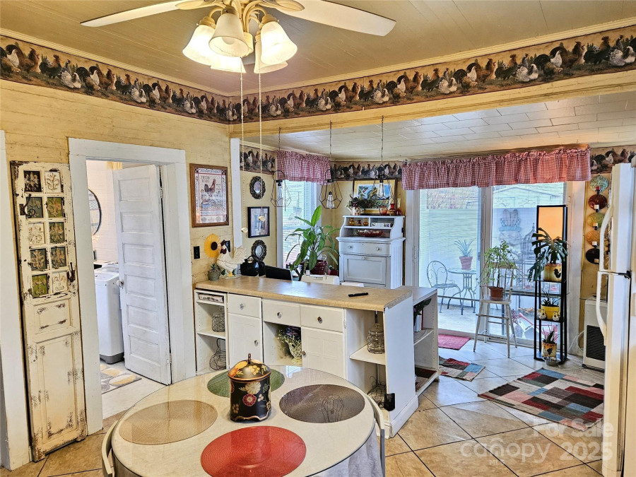 413 Morganton St Valdese, NC 28690