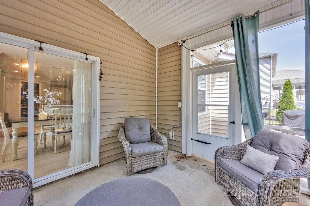 704 Fresia Dr Tega Cay, SC 29708