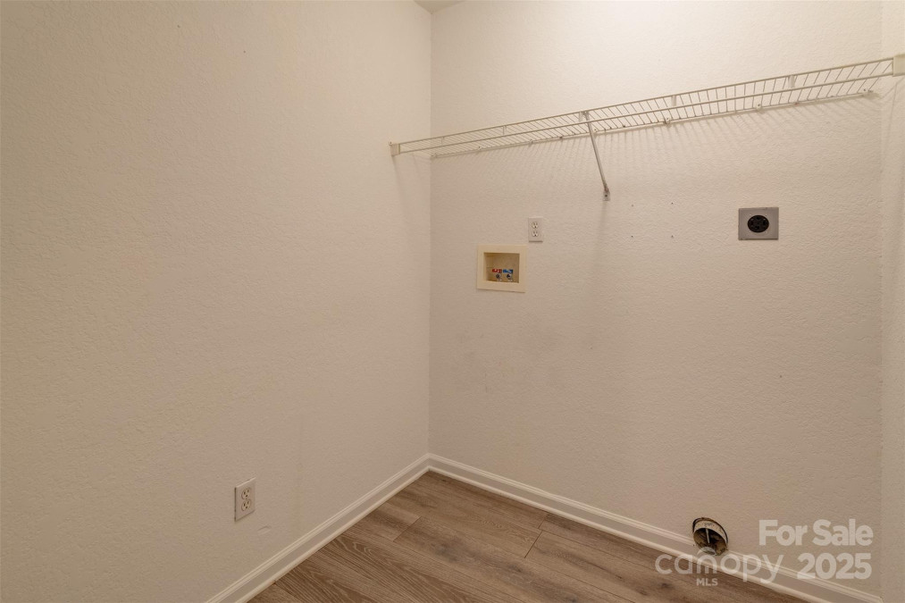 9 Willoughby Run Dr Asheville, NC 28803