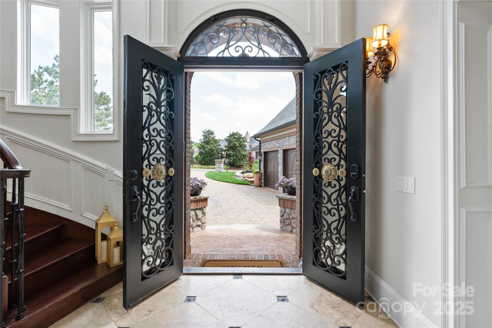 325 Ivy Arbor Cir Rock Hill, SC 29732