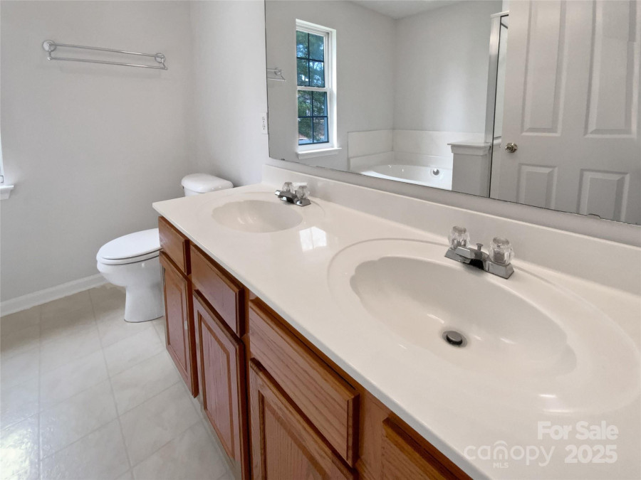 15188 Eric Kyle Dr Huntersville, NC 28078