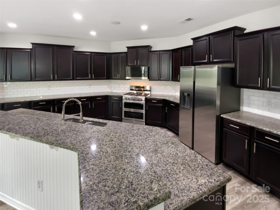 1082 Wallace Lake Rd Fort Mill, SC 29707