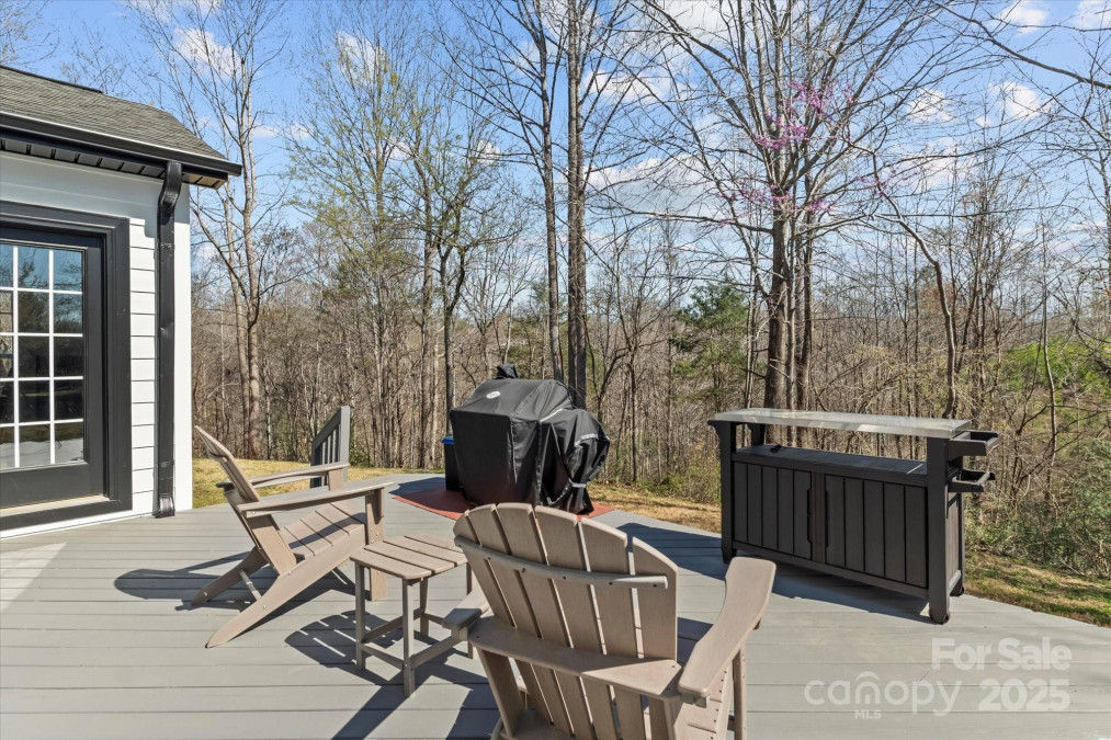 1840 Sapona Ct Denver, NC 28037