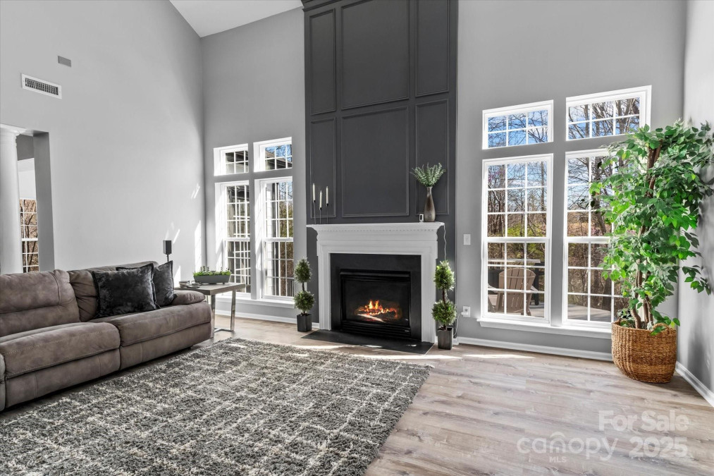 1840 Sapona Ct Denver, NC 28037