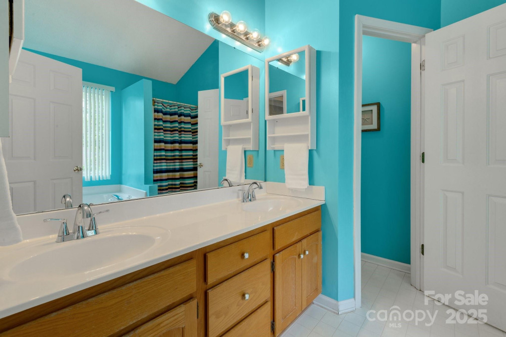5519 Burning Ridge Dr Monroe, NC 28110