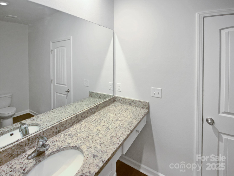 1235 Culver Spring Way Charlotte, NC 28215
