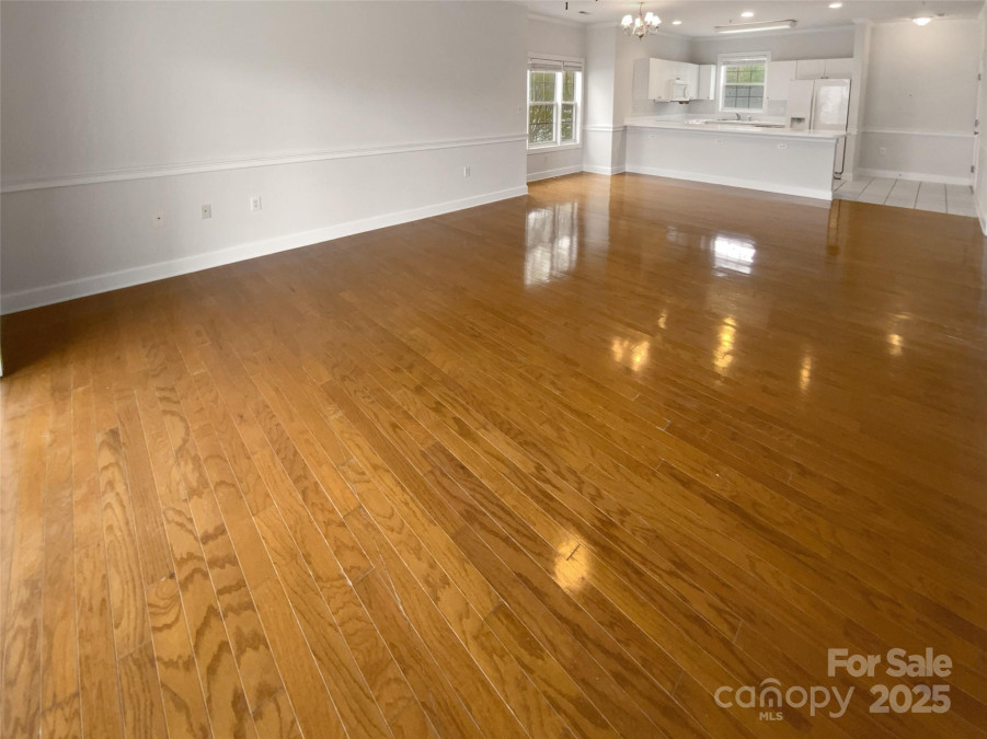 8929 Meadow Vista Rd Charlotte, NC 28213