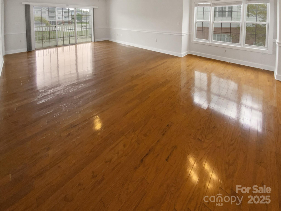 8929 Meadow Vista Rd Charlotte, NC 28213