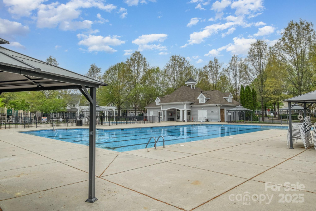 15324 Colonial Park Dr Huntersville, NC 28078