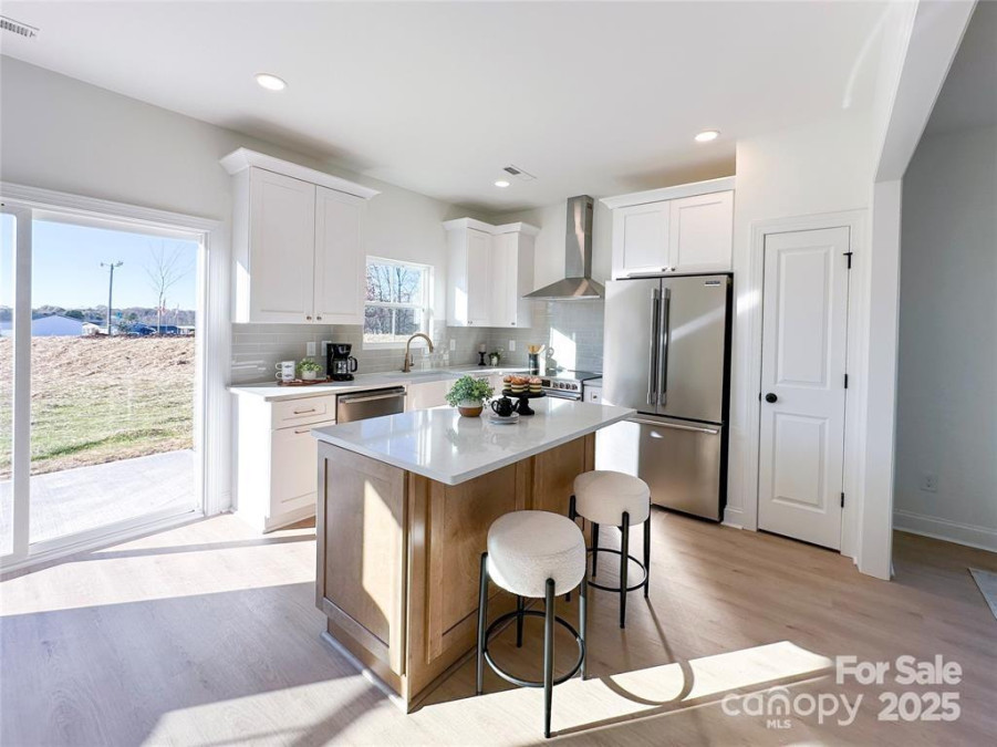 1525 Solitude Ct Kannapolis, NC 28081