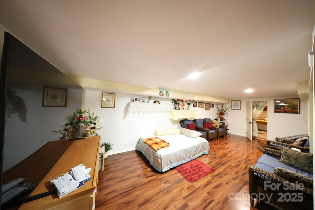 9716 Sunway Dr Mint Hill, NC 28227