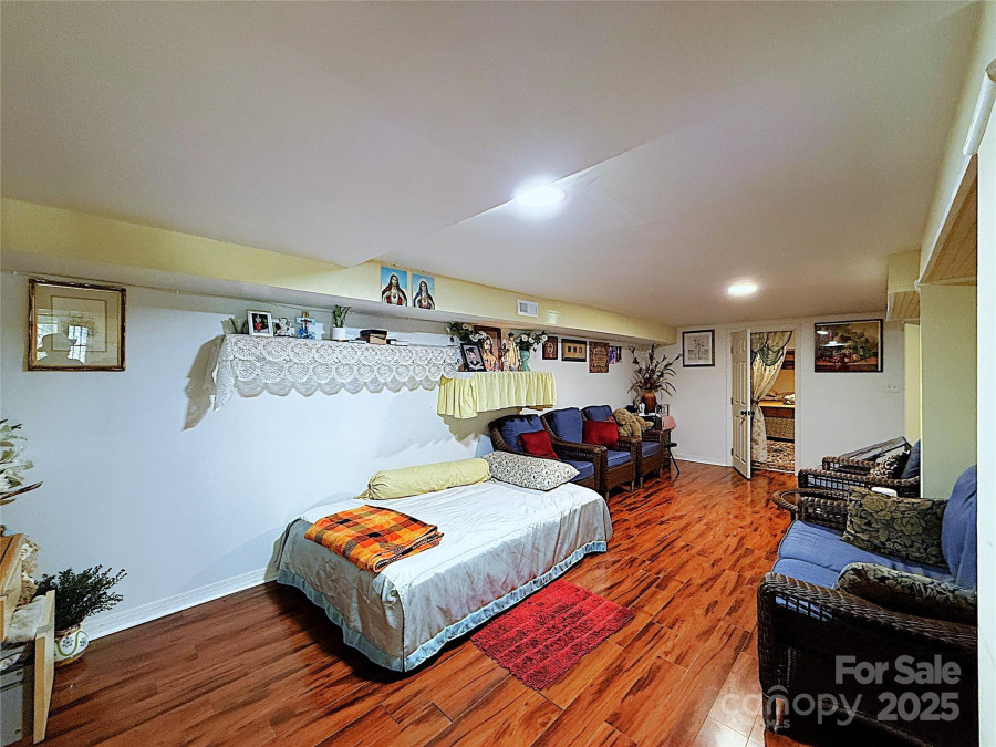 9716 Sunway Dr Mint Hill, NC 28227