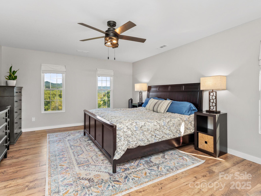235 Petersburg View Dr Marshall, NC 28753