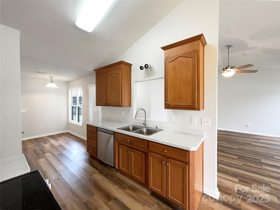 4147 Timberwood Dr Gastonia, NC 28056