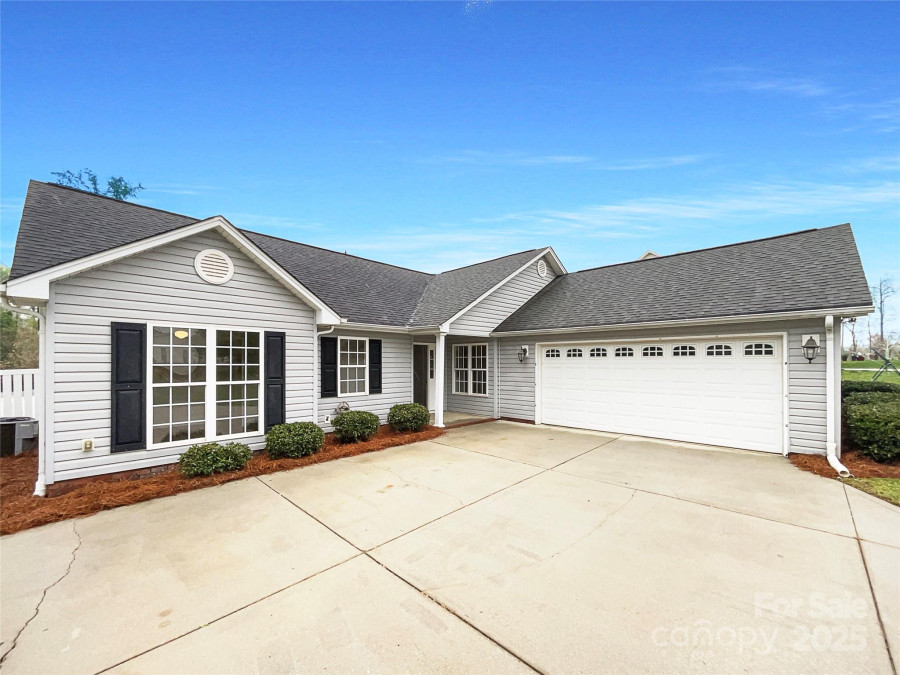 4147 Timberwood Dr Gastonia, NC 28056