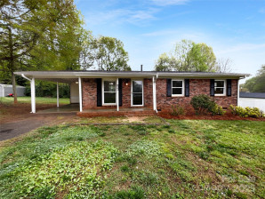 827 Ford Dr Lowell, NC 28098