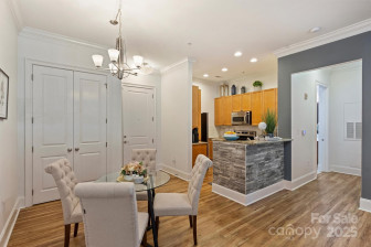 2934 Selwyn Ave Charlotte, NC 28209