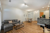 2934 Selwyn Ave Charlotte, NC 28209