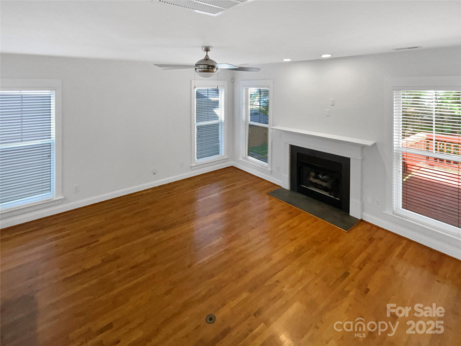 3114 Parker Green Trl Charlotte, NC 28269