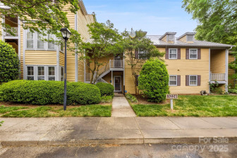 3224 Selwyn Farms Ln Charlotte, NC 28209