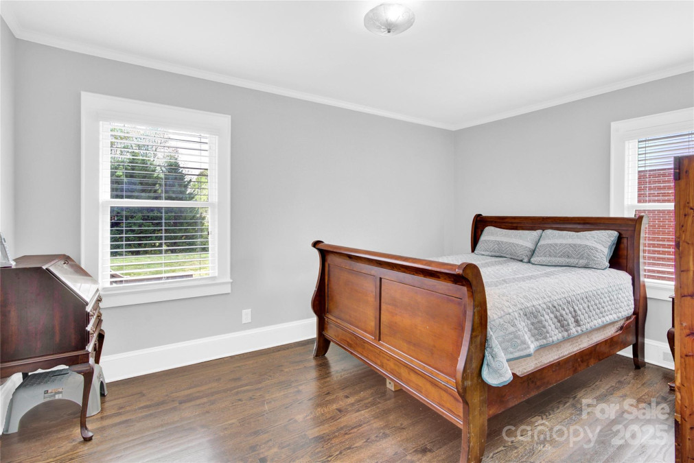 534 Georgia Ave Statesville, NC 28677