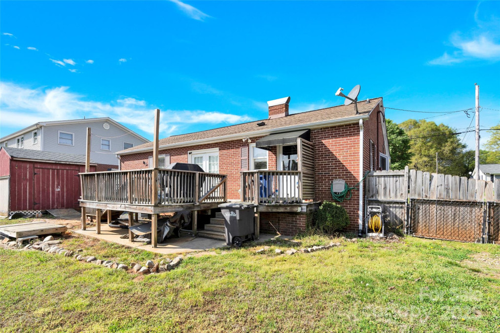 534 Georgia Ave Statesville, NC 28677