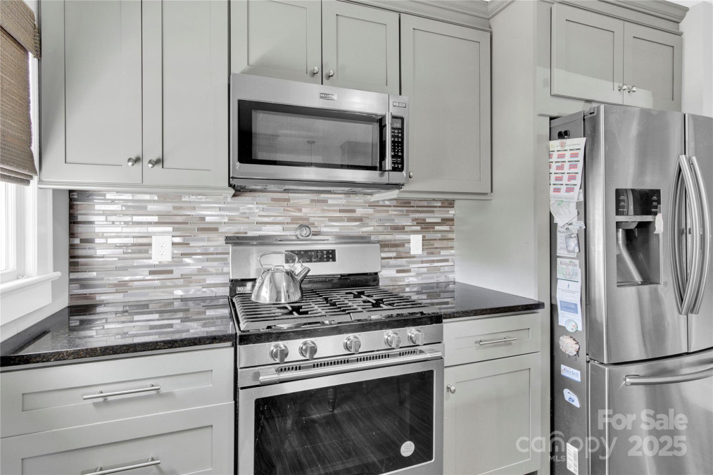 534 Georgia Ave Statesville, NC 28677