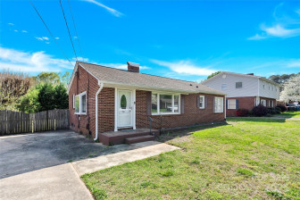 534 Georgia Ave Statesville, NC 28677