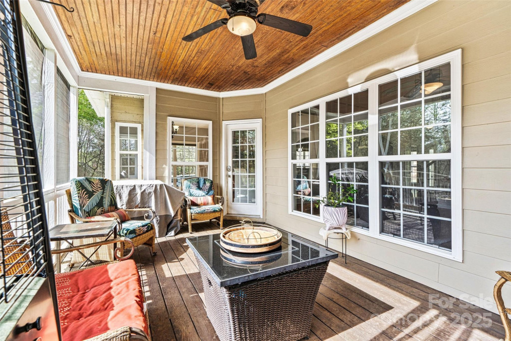 3207 Oak Ridge Cir Lincolnton, NC 28092
