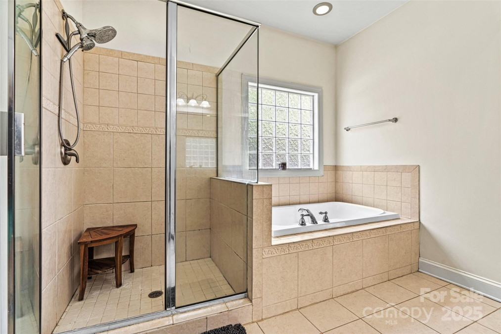 3207 Oak Ridge Cir Lincolnton, NC 28092