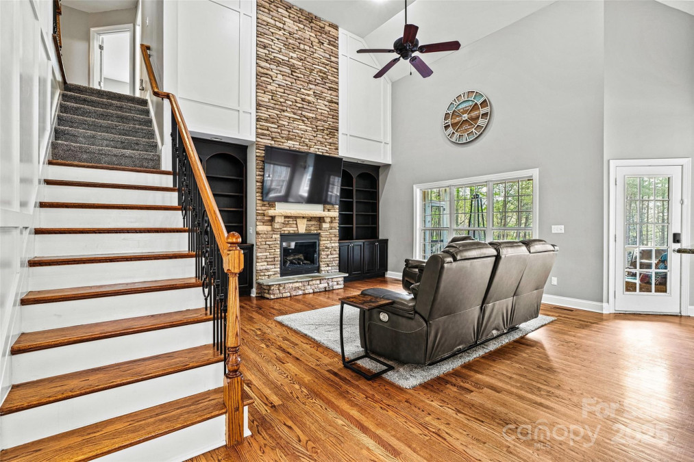 3207 Oak Ridge Cir Lincolnton, NC 28092