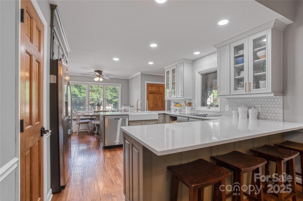10315 Washam Potts Rd Cornelius, NC 28031