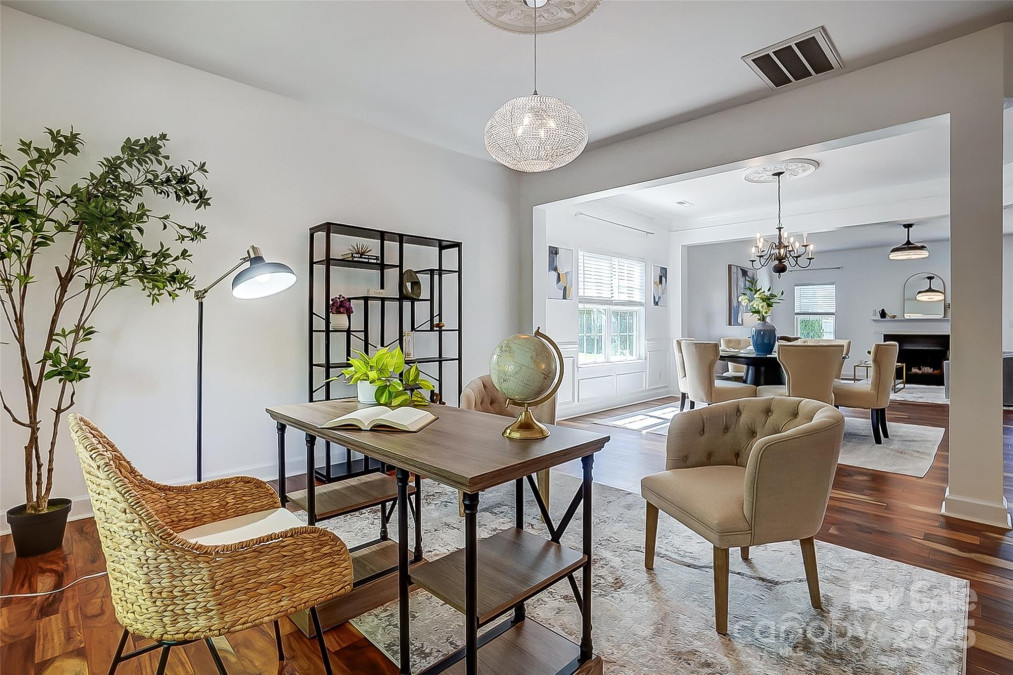 5713 Falkirk Ln Matthews, NC 28104