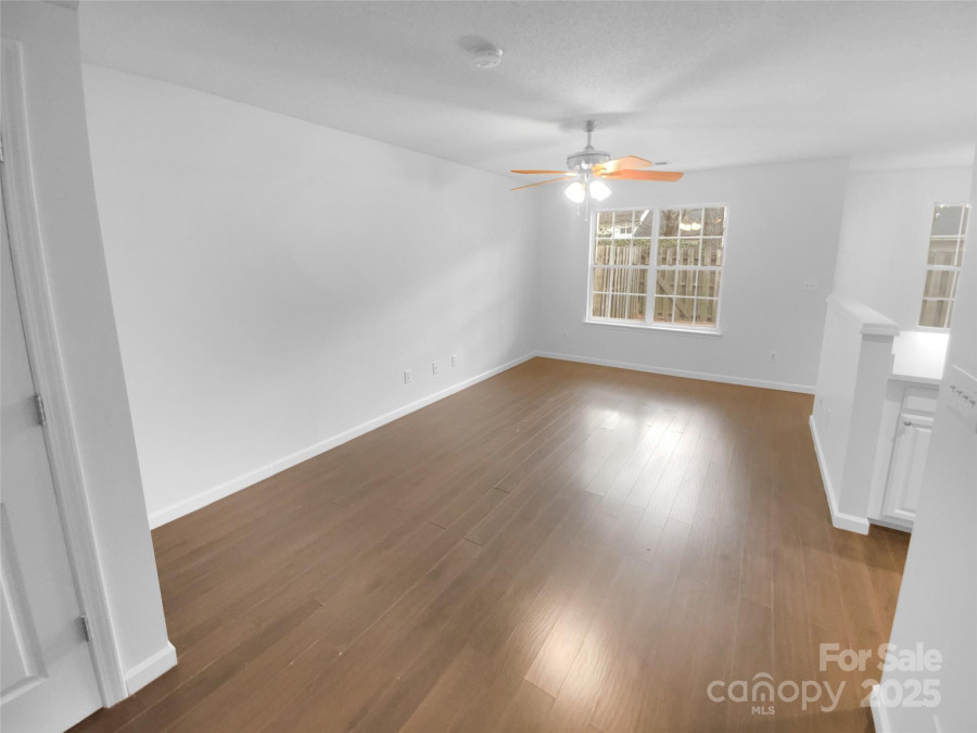9930 Birch Knoll Ct Charlotte, NC 28213