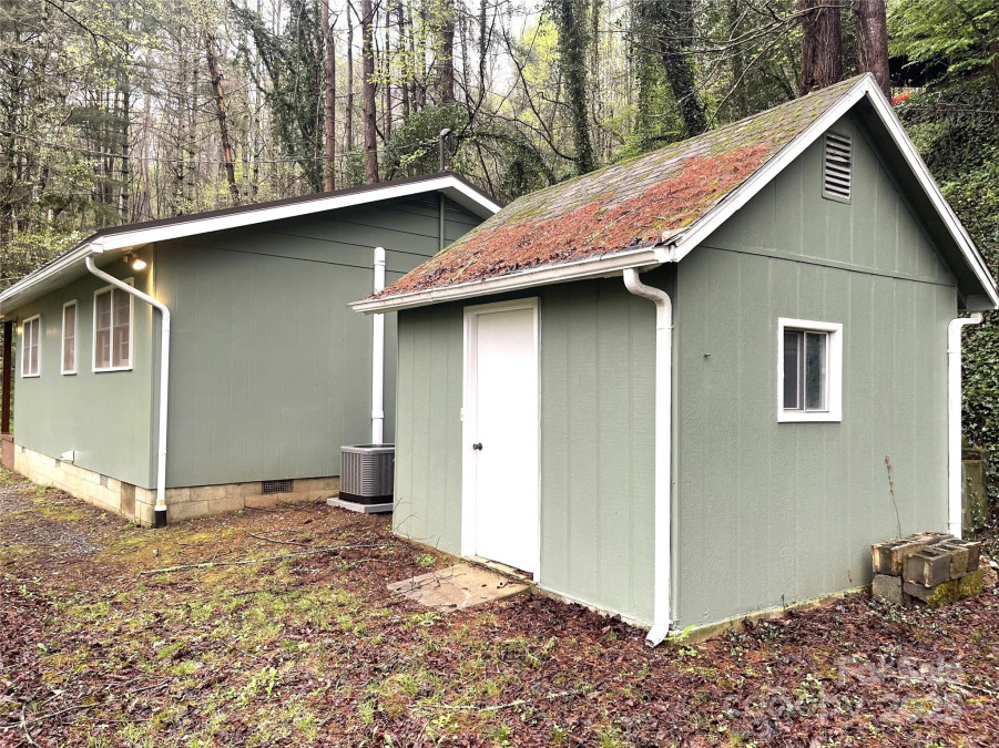 70 Van Culin Divide Bryson City, NC 28713