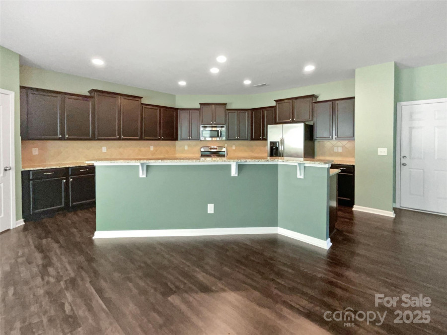 1907 Caprington Dr Fort Mill, SC 29707
