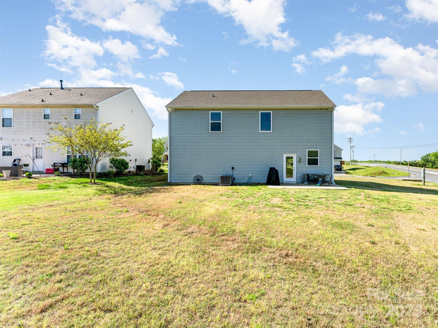 101 Glencroft Dr Wingate, NC 28174