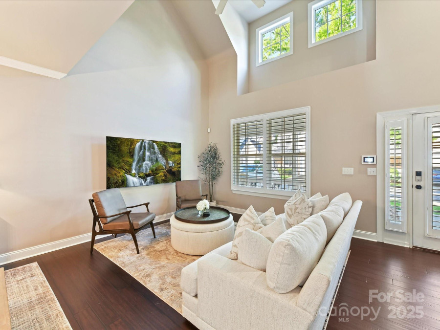 4407 Coventry Row Ct Charlotte, NC 28270