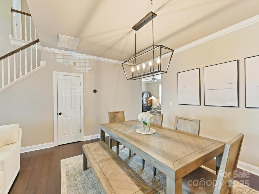 4407 Coventry Row Ct Charlotte, NC 28270