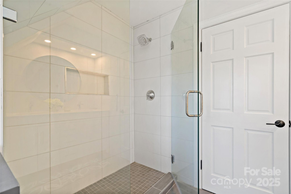 34 Legacy Mountain Trl Fletcher, NC 28732