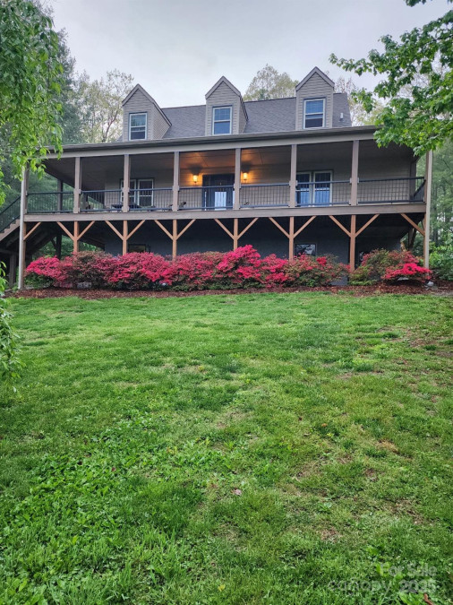 34 Legacy Mountain Trl Fletcher, NC 28732