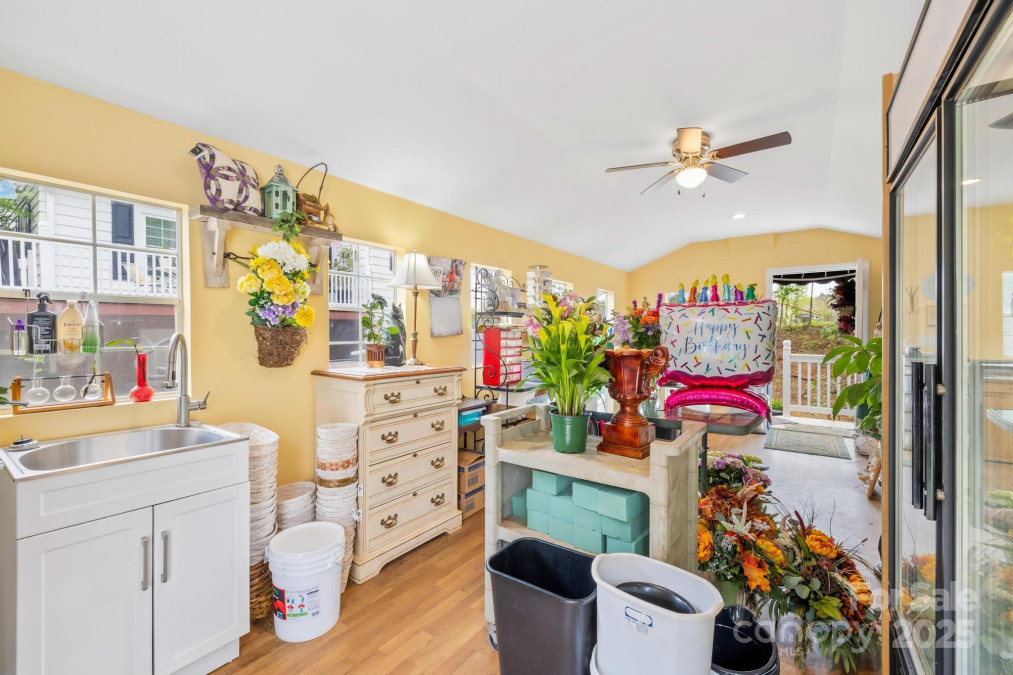 292 Mocksville Hw Statesville, NC 28625